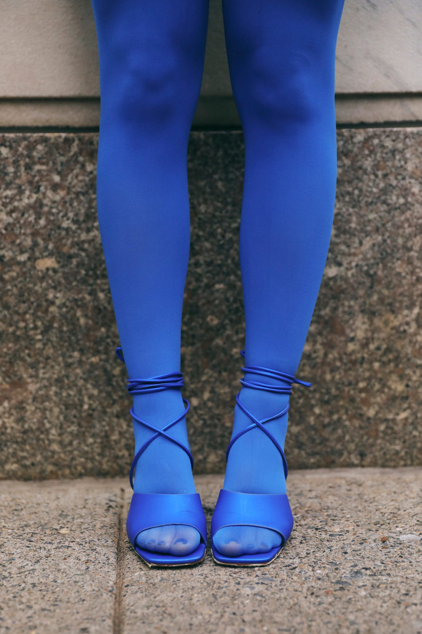 Lilian Heel in Blue