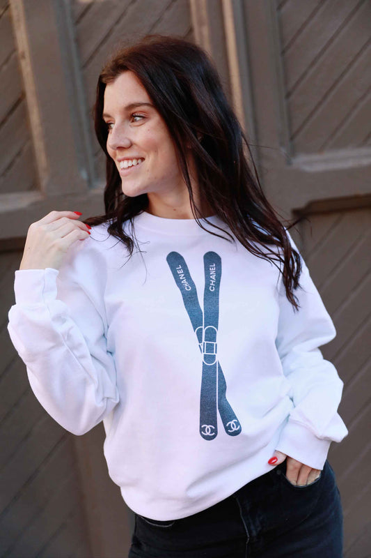 Chic Ski Sweatshirt