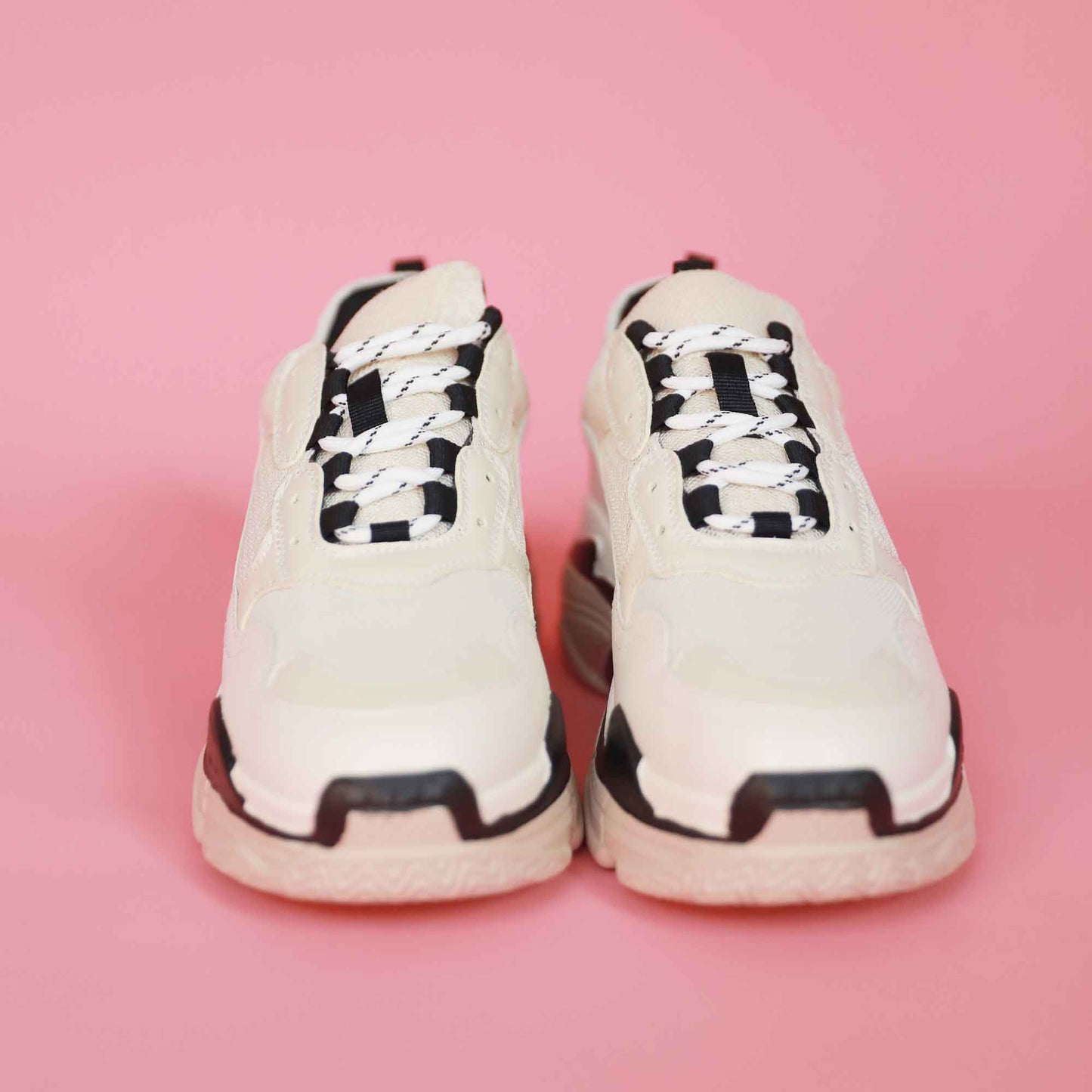 Jax Sneaker